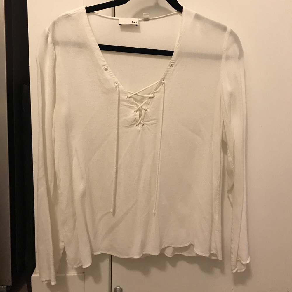Aritzia Wilfred Free blouse
